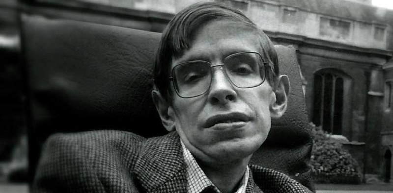 1⃣Velký hadronový urychlovač (LHC) je největší stroj, jaký byl kdy vyroben.Je dlouhý 27kil...