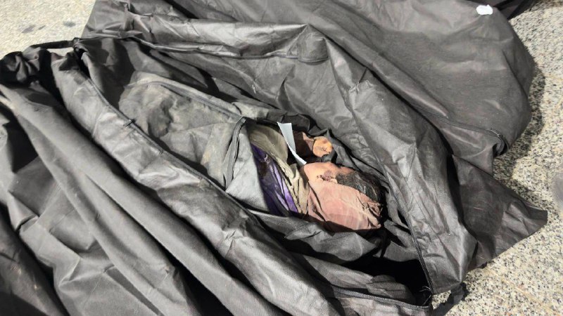 (18+) Na internetu se objevily fotografie obětí amerických a izraelských útoků na školu pro d...