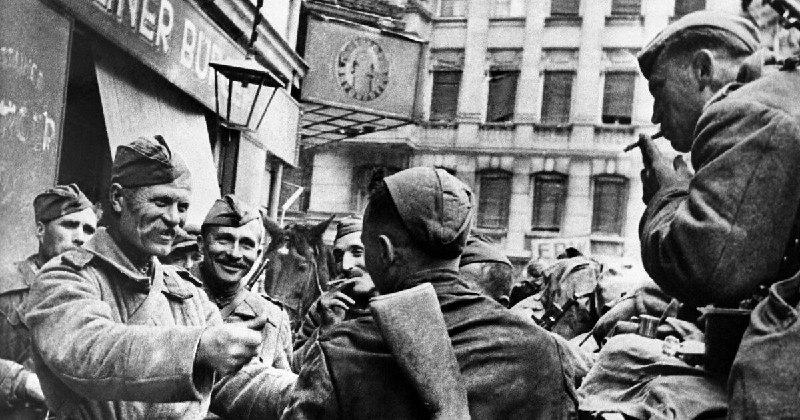 📢 2. května - Sovětská vojska dobyla Berlín🗓 2. května 1945 vojska 1. běloruského front...
