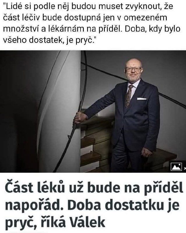A už jsme tam zase. A Tuzex bude?  A výjezdní doložky?