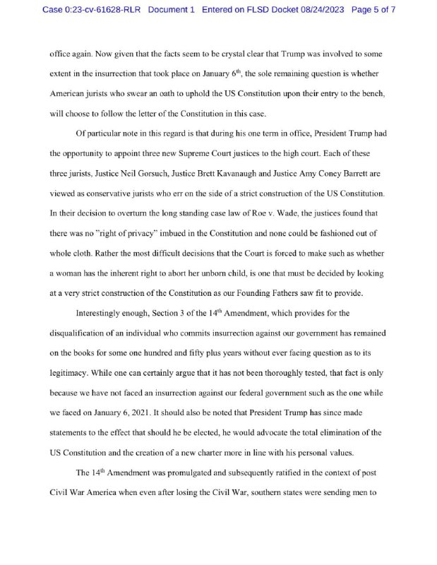 Americký federální soud dostal podnět k vyloučení Trumpa z voleb v roce 2024Na základě 14. d...