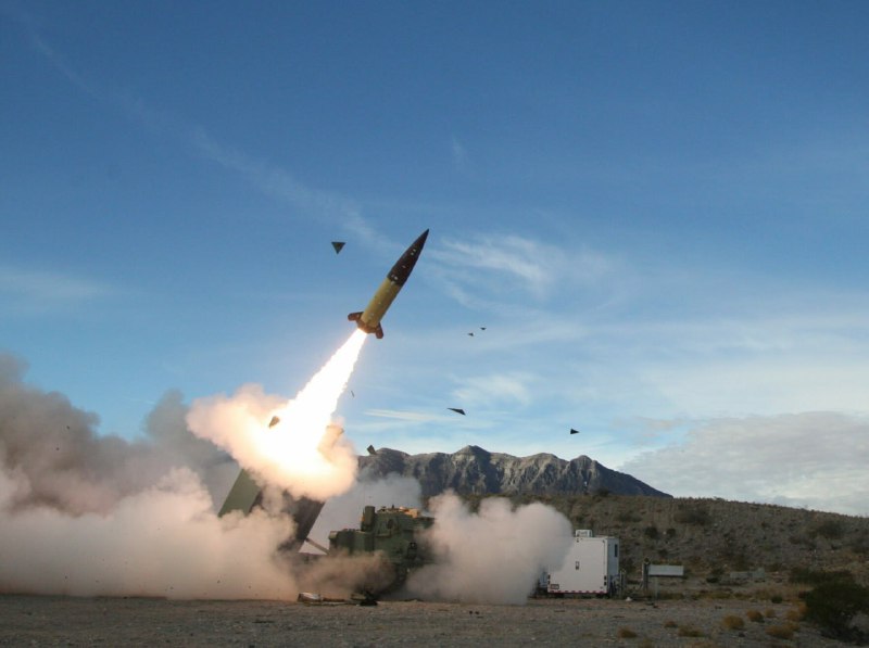ATACMS na Krym: Ukrajinské ozbrojené síly útočí novými raketamiŠéf Záporožského veřejn?...
