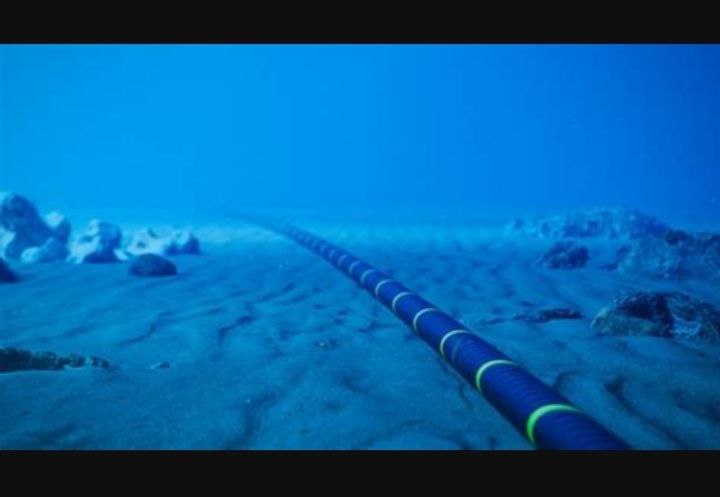 🆘BREAKINGJemenští Húsíové hrozí zničením internetových a komunikačních kabelů v Rudé...