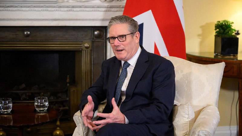 🇬🇧🇺🇸🇺🇦 Britský premiér „důrazně vyzve“ Trumpa, aby podpořil KyjevKeir Sta...