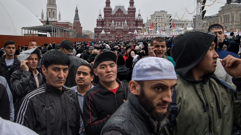 Celé vesnice islamistů jsou přiváženy do Ruska pomocí britských seznamů, řekl ZHIVOV Z"...