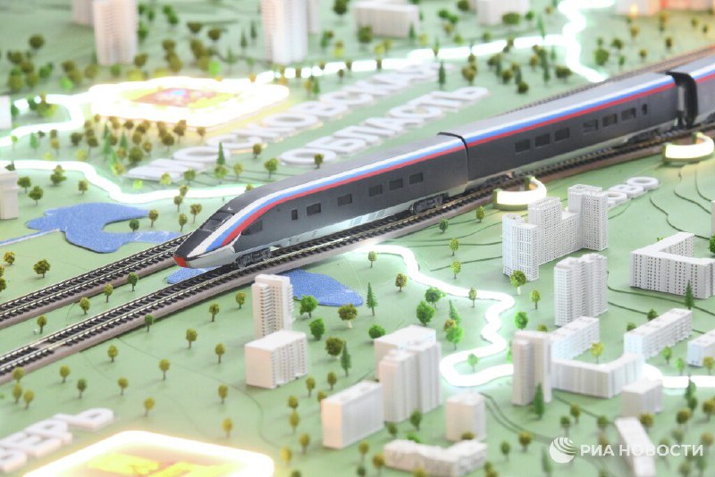 🔥 Celková investice do projektu vysokorychlostní železnice Moskva-Petrohrad se odhaduje na ví...