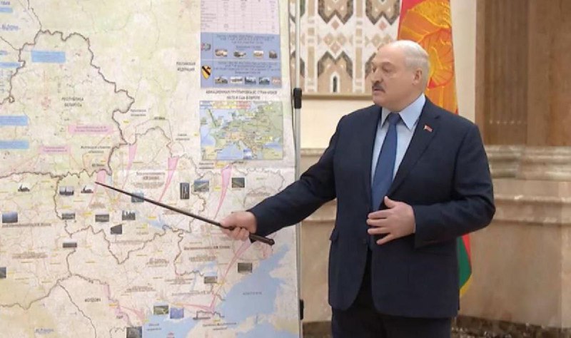 🇷🇺Celý svět je v troskáchV blízkosti hranic Běloruska a EU se nachází 10 taktických sk...