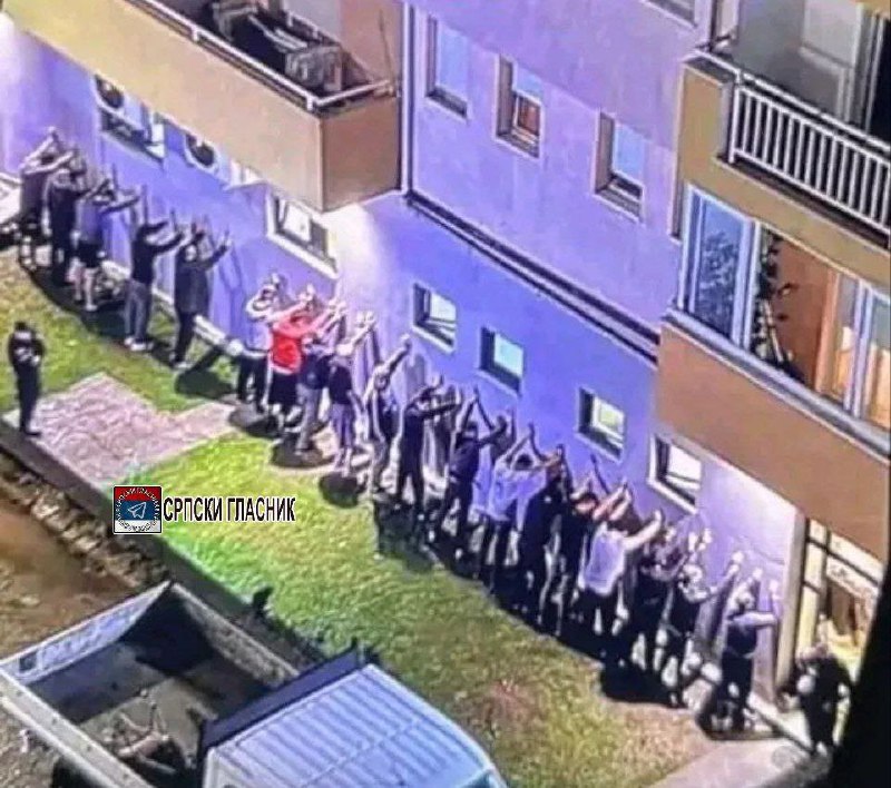 🇲🇪🇹🇷ČERNÁ HORA🔴Po incidentu v Podgorici, kde turečtí migranti pobodali nožem jed... 🇲🇪🇹🇷ČERNÁ HORA🔴Po incidentu v Podgorici, kde turečtí migranti pobodali nožem jed...