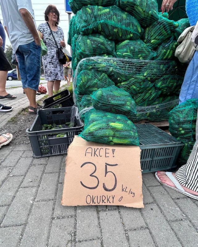 ❗️🇨🇿Češi vyrazili na nákupy. Polské tržnice berou doslova útokem.Polští trhovci pr...