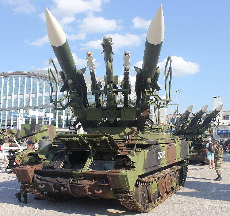 Český prezident oznámil presun dvoch batérií protiraketovej obrany Kub na UkrajinuZdroj: @infan...