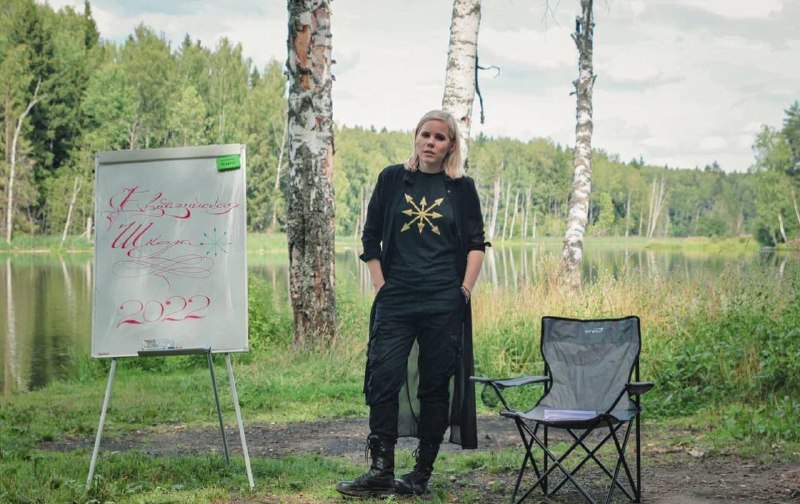 „Čin válečníka a výkon intelektuála jsou neoddělitelné.  Intelektuál musí být vždy ozb...