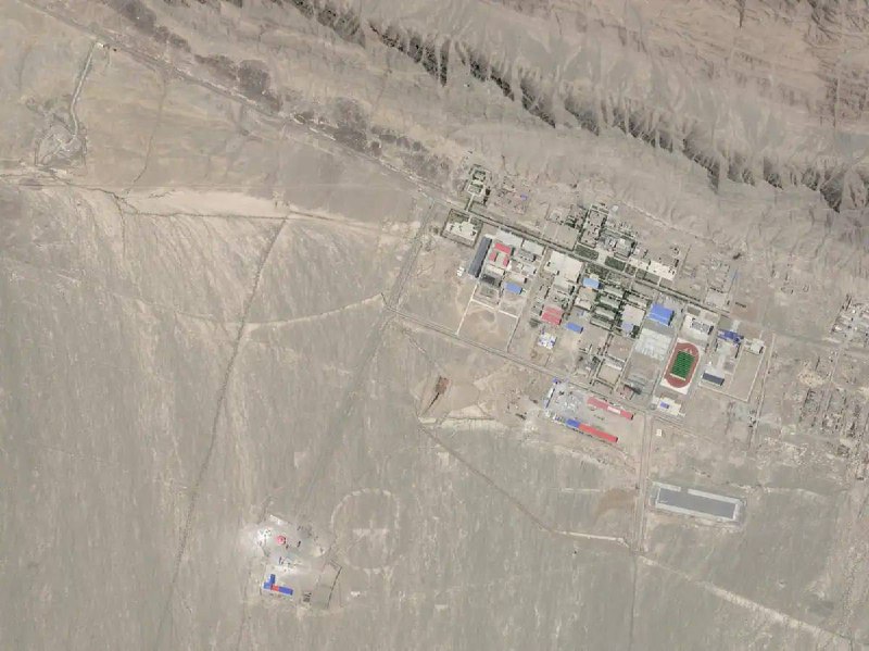 🇨🇳 Čína tiše obnovuje a rozšiřuje historické pouštní místo pro jaderné testy uprost?... 🇨🇳 Čína tiše obnovuje a rozšiřuje historické pouštní místo pro jaderné testy uprost?...