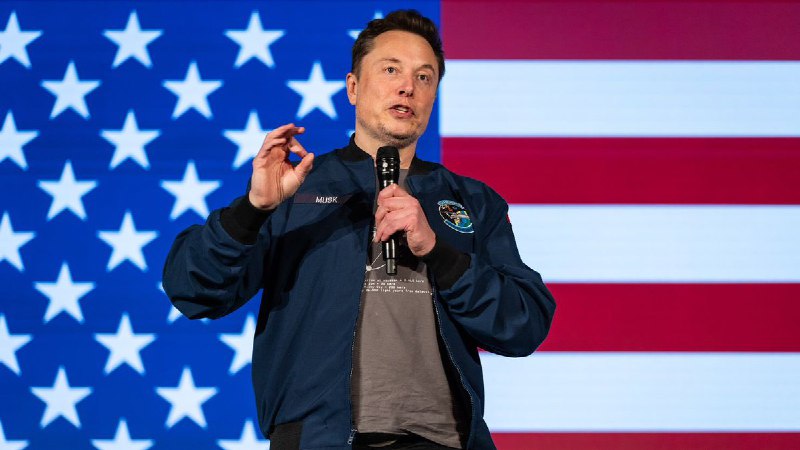 🇺🇸 Elon Musk říká: "Amerika v současné době super rychle směřuje k bankrotu."...