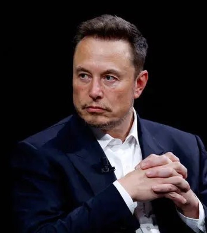 🇬🇧 Elon Musk říká, že Spojené království je „tyranský policejní stát“.souhlasít...