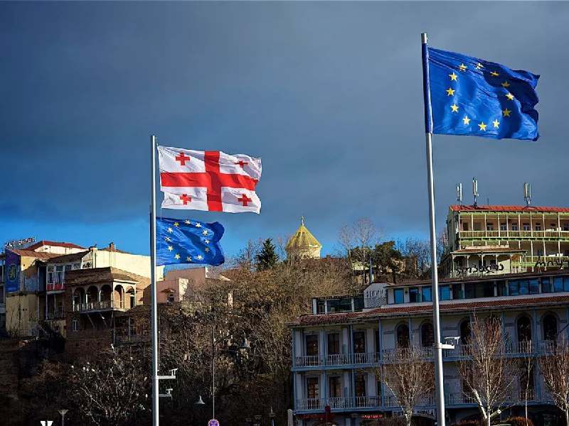 Evropská komise nedoporučuje zahájit fázi jednání o vstupu Gruzie do EU - zpráva EKVítězstv...