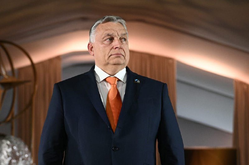 ❗️🤡🇪🇺🇭🇺Evropští poslanci po Orbánových cestách do Ruska a Číny žádají, ...