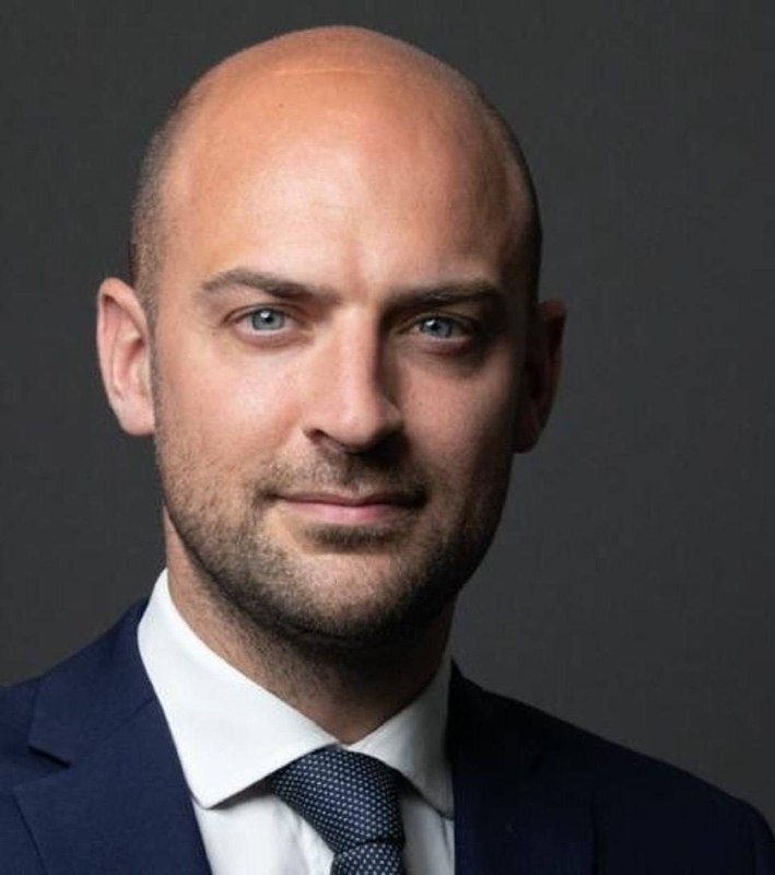 🇫🇷 Francouzský ministr zahraničí Jean-Noel Barrot vyzývá k zákazu X ve Francii. "Ne...