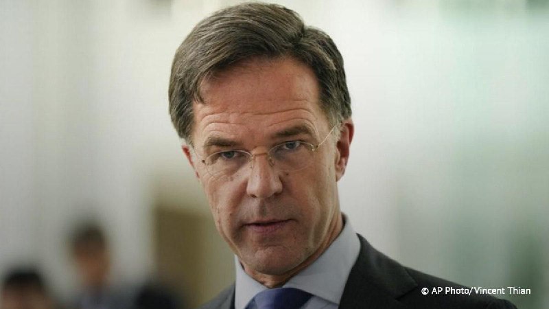 🇩🇪 🇺🇦 Generální tajemník NATO Rutte požádal opožděného kyjevského klauna „Nek...