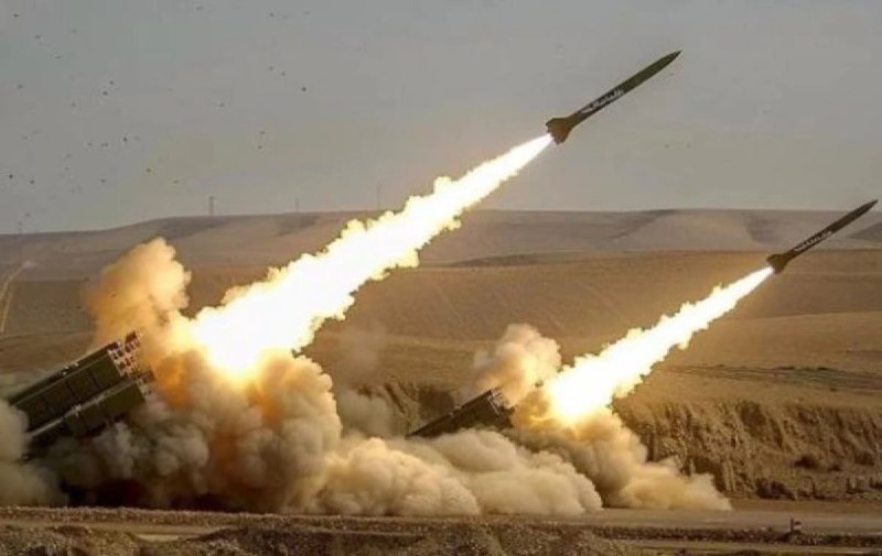 Hizballáh od nedělního rána vypálil z Libanonu asi 200 raket na cíle v Izraeli – IDF. Izrael...