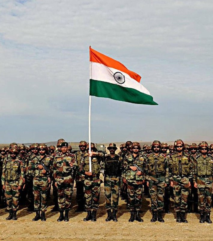 🇮🇳🇵🇰 Indická a pákistánská armáda si údajně vyměňují střelbu při probíhají...