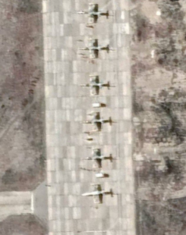 Iránske kanály Telegram zverejňujú satelitné snímky leteckej základne Kurdamir v Azerbajdžan...