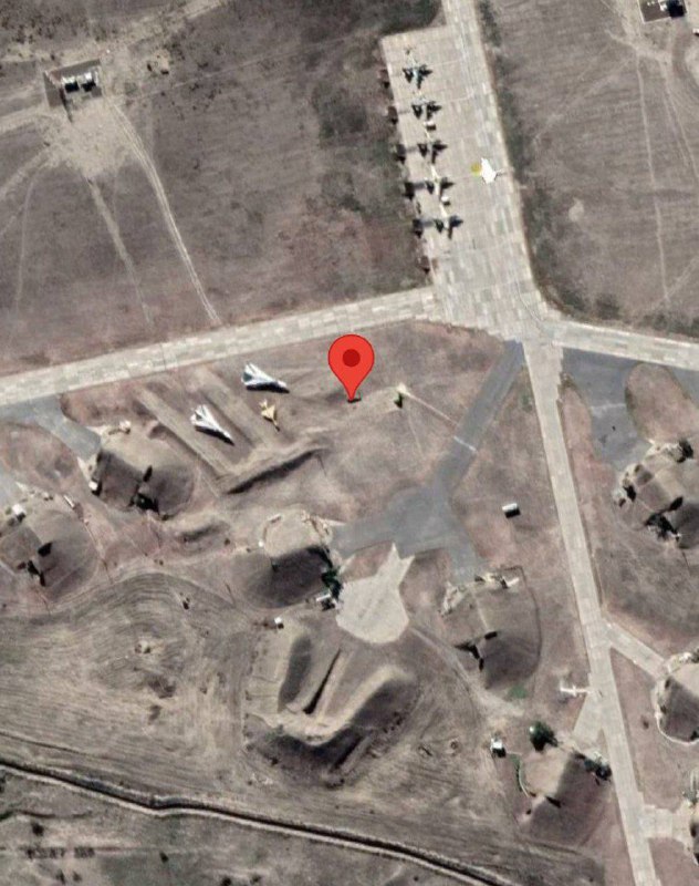 Iránske kanály Telegram zverejňujú satelitné snímky leteckej základne Kurdamir v Azerbajdžan...