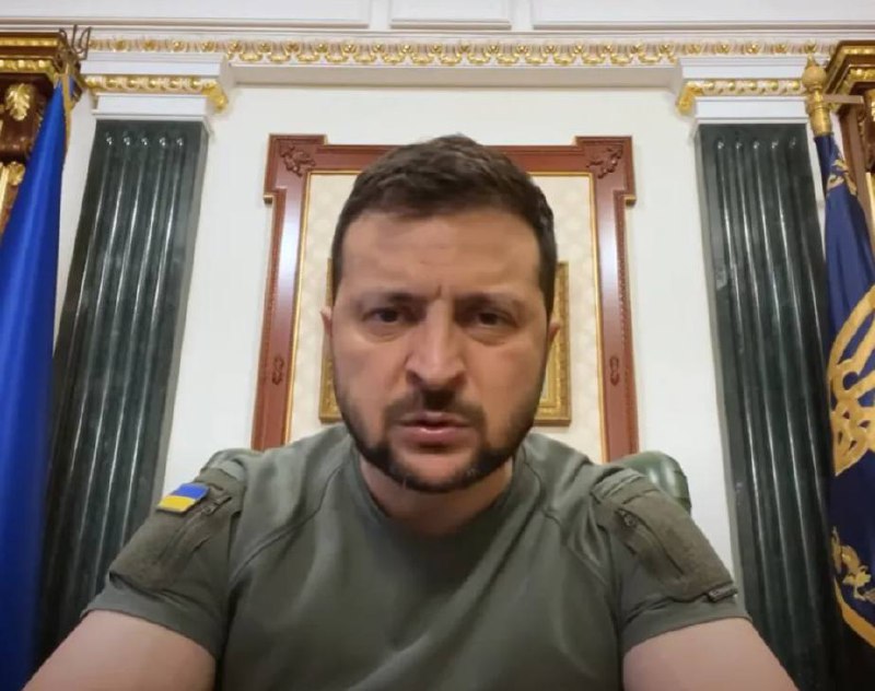 Je mi to až tak jednoZelenskyj řekl, že ho neznepokojují argumenty o jeho nelegitimnosti.Putin d...