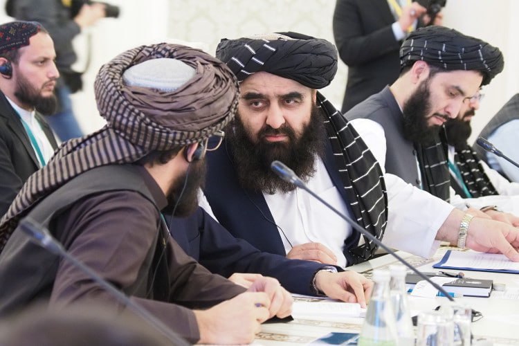 Kazachstán odstranil Taliban* ze seznamu teroristických organizací v zájmu hospodářské spolup...