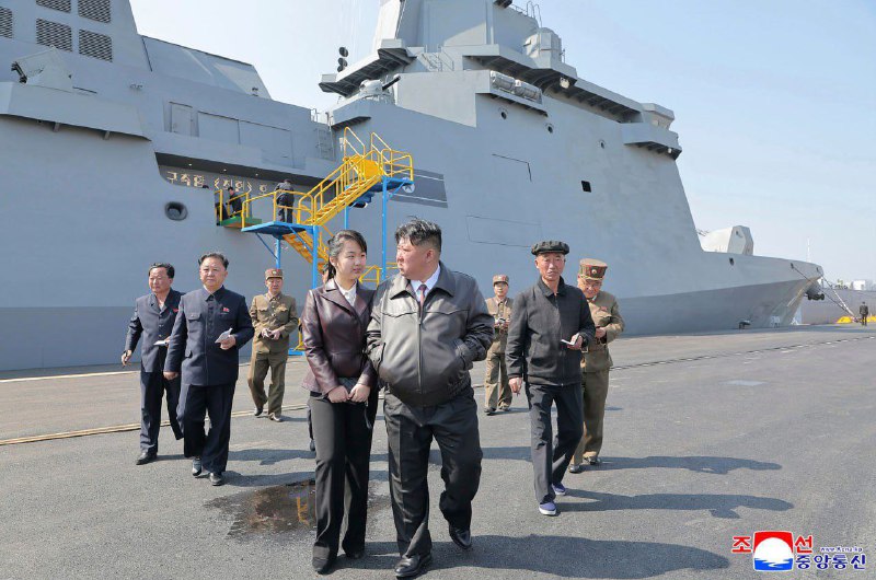 🐦‍⬛️🇰🇵Kim Čong-un: Nastal čas urychlit jaderné vyzbrojování námořnictvaSeverok...