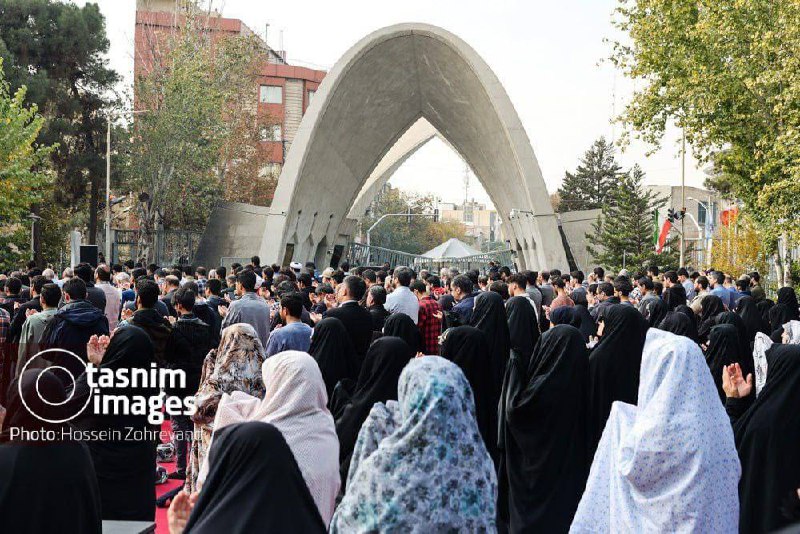 🇮🇷Krize s vodou v ÍránuNa Univerzitě vědy a technologie v Teheránu se konala masová modl... 🇮🇷Krize s vodou v ÍránuNa Univerzitě vědy a technologie v Teheránu se konala masová modl...