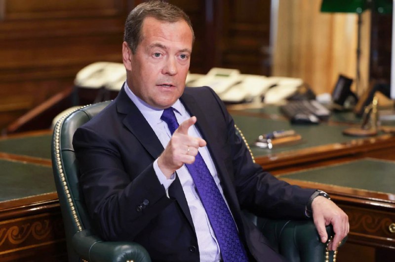 ❗️Kyjev má příležitost přijmout návrhy Putina a pokusit se nastolit mír, každý následu...