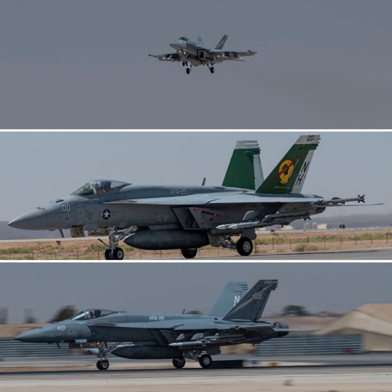Letka stíhaček US Navy F/A-18E Super Hornet z letadlové lodi USS Theodore Roosevelt založená na...