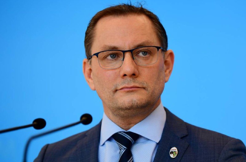 🇩🇪Lídr Alternativy pro Německo Tino Chrupalla byl&nbsp; bodnut do paže jehlou s neznámou l...