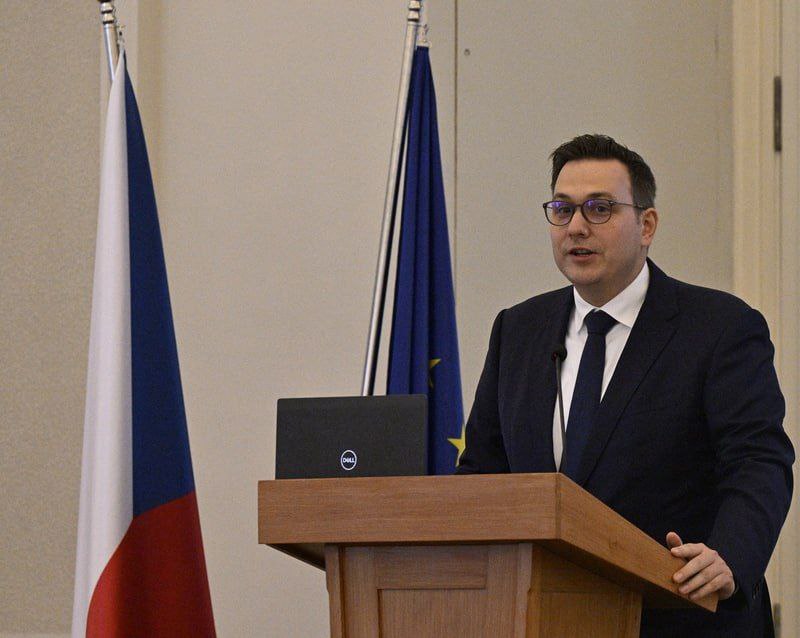 🇨🇿🇷🇺Lipavský trvá na tom, že by ČR měla mít v Moskvě velvyslance, Fiala souhlasí...