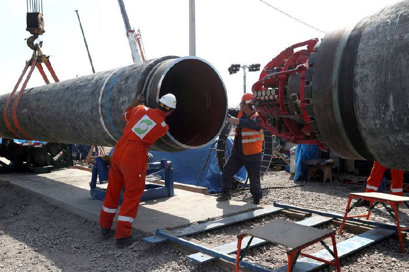 List Financial Times informuje o vývoji projektu restartu Nord Stream 2 s podporou investorů ze Sp...