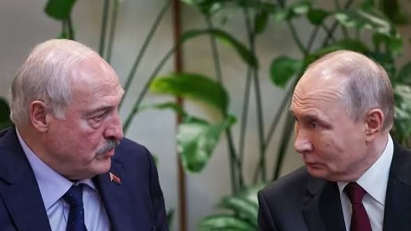 🇷🇺🇧🇾 Lukašenko po jednání s Putinem odletěl do Asie.Alexandr Lukašenko odcestoval n...