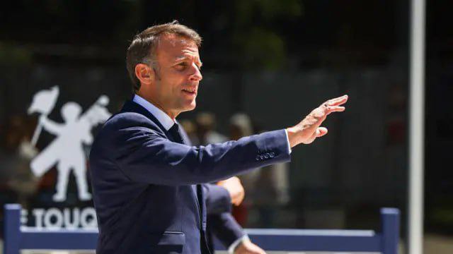 🐦‍⬛️🇫🇷🇳🇨 Macron pozastavil volební reformu v Nové Kaledonii po masových prot...