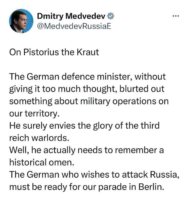 Medveděv - o v&yacute;roku německ&eacute;ho ministra obrany, kter&yacute; schv&aacute;lil &uacute;dery na &uacute;zem&iacute; Ruska: Pan min...