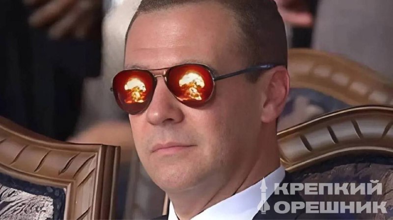 ☑️ Medveděv: Sovětský svaz rozhodujícím způsobem přispěl k Hitlerově zničující porá...