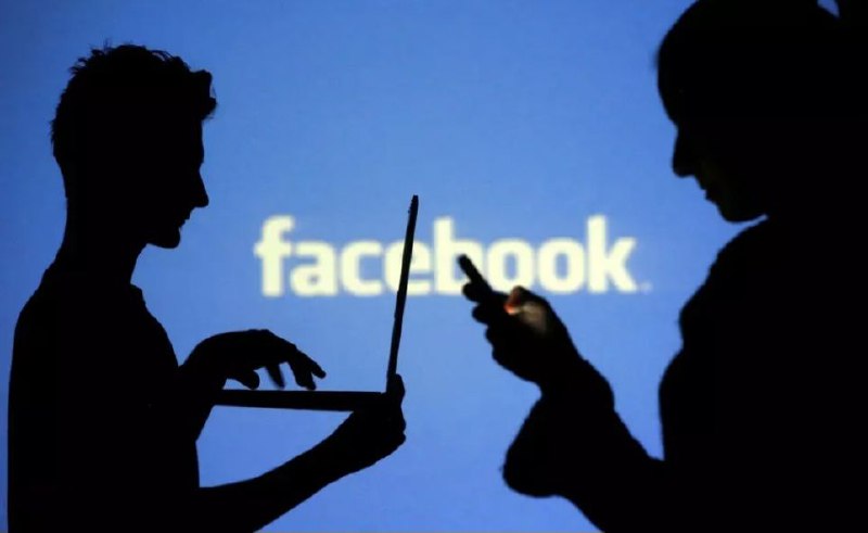 🇺🇸🇪🇺Meta chce zpoplatnit Facebook a&nbsp;Instagram v&nbsp;Evropě.Zástupci Mety o&nbsp;...