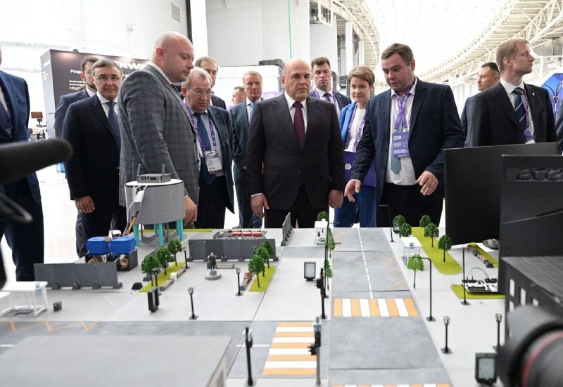 🔥 Mišustin: výroba počítačů v Ruské federaci vzrostla za 7 měsíců o 16 %, telekomunika?...