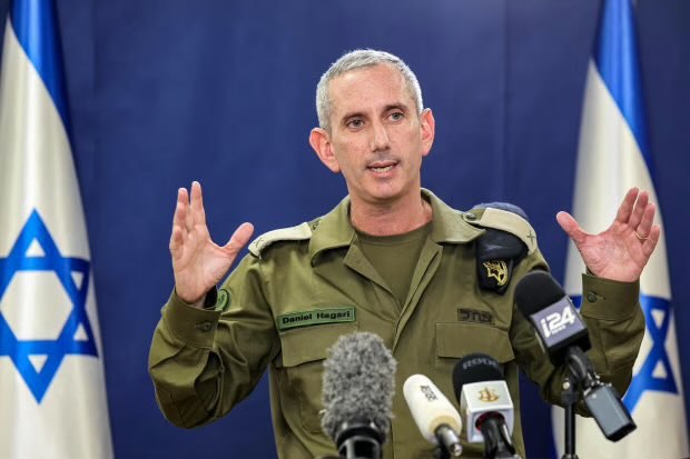 Mluvčí izraelské armády:Při útoku na Írán jsme použili 330 bomb.Útoku na Írán se zúčas...