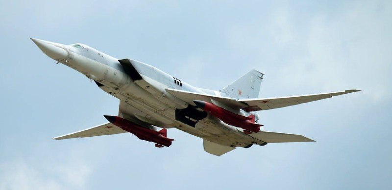 Monitorovací skupiny hlásí masivní odchod strategického letectva od ruských leteckých sil. Po...