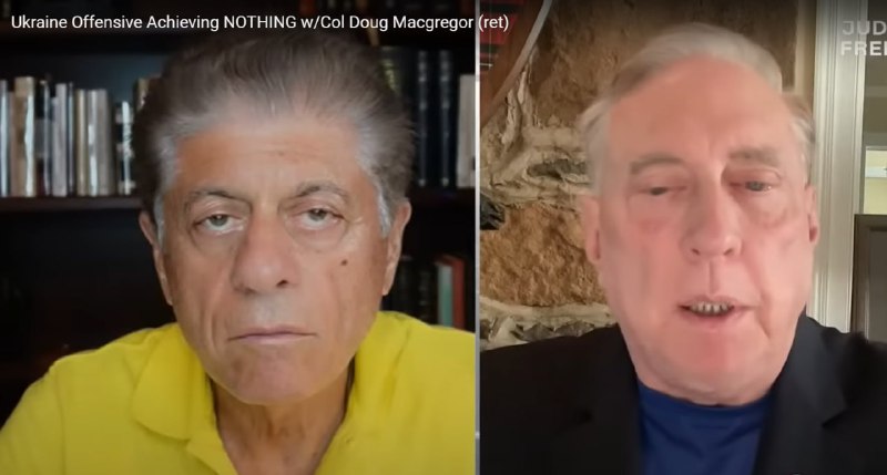 Musíme se smířit s Rusy – McGregorem.Na otázku - jaký druh ústupu má Biden, odpověděl bý...