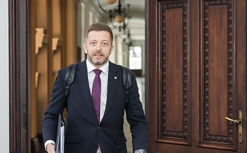 🇨🇿Musíme si to vyříkat. Do koalice s Piráty už ale nepůjdeme, uvedl Rakušan. „Je evid...