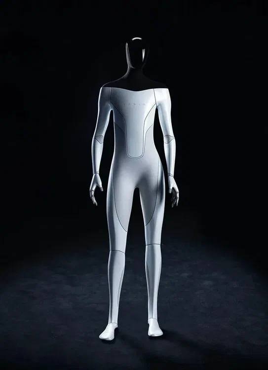 Musk oznámil let humanoidního robota na Mars koncem roku 2026Miliardář uvedl, že na „rudou pl...