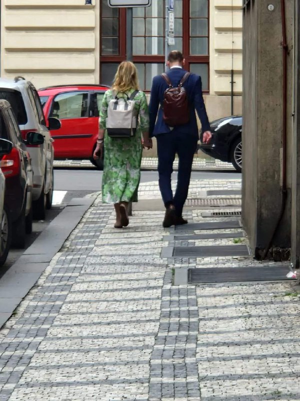 Ne, to není Petr Nečas s manželkou, ale náměstkyně pražského primátora Jana Komrsková s ne...