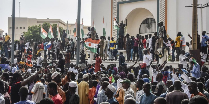 🇳🇪🇩🇪Německo pozastavuje rozvojovou pomoc a rozpočtovou podporu Nigeru.Berlín v pondě...