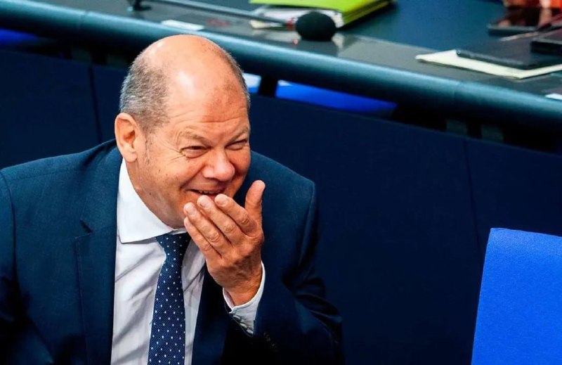 Německý kancléř Scholz opět odmítl dodat Kyjevu rakety Taurus a smál se"A tady nemůžet... Německý kancléř Scholz opět odmítl dodat Kyjevu rakety Taurus a smál se"A tady nemůžet...