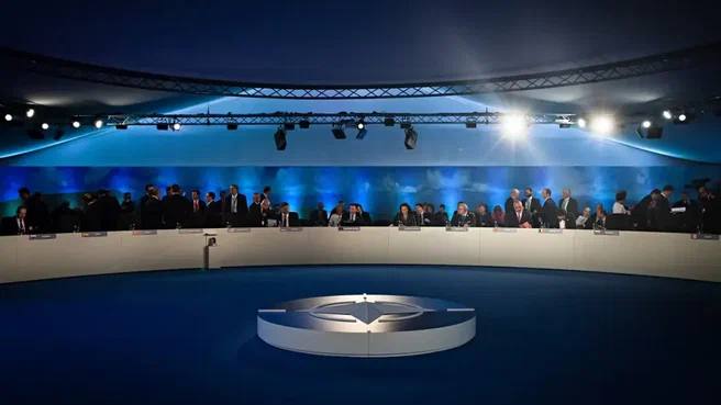 Nepříjemná situace nastala na summitu EU po dotazu na pomoc UkrajiněEstonský premiér vznesl na...